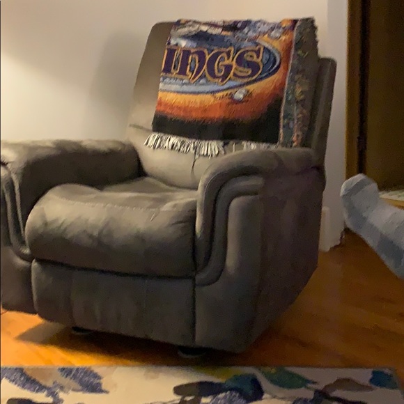 Meet your Posher, Paul - Picture 1 of 1